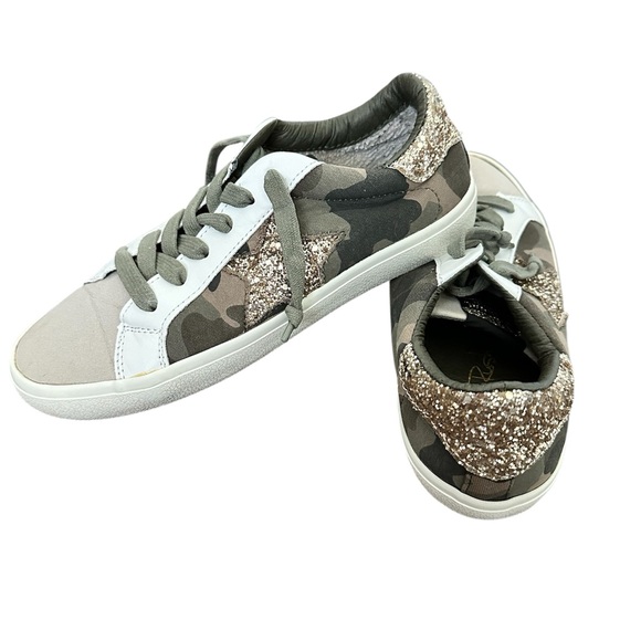 Vici Shoes - Vici Camouflage and Glitter Sneakers